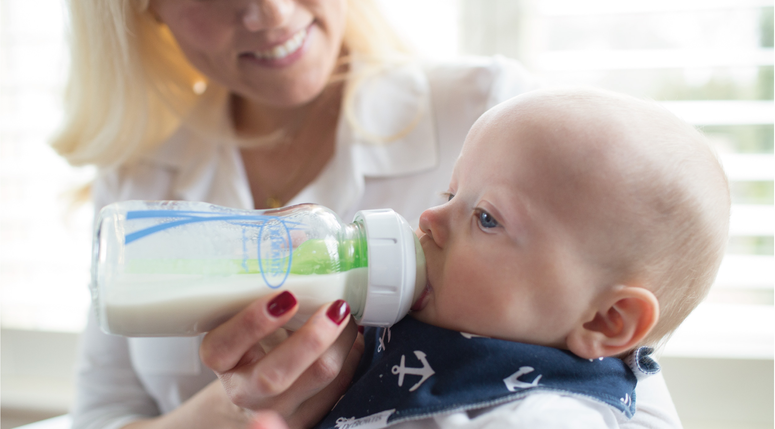 Biberones para bebé: recomendaciones y tipos para todas las