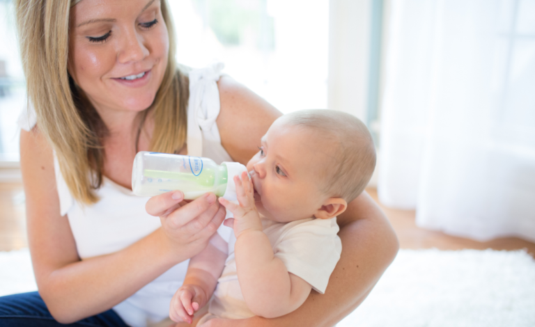 O leite de fórmula causa gases? - Dr Brown’s