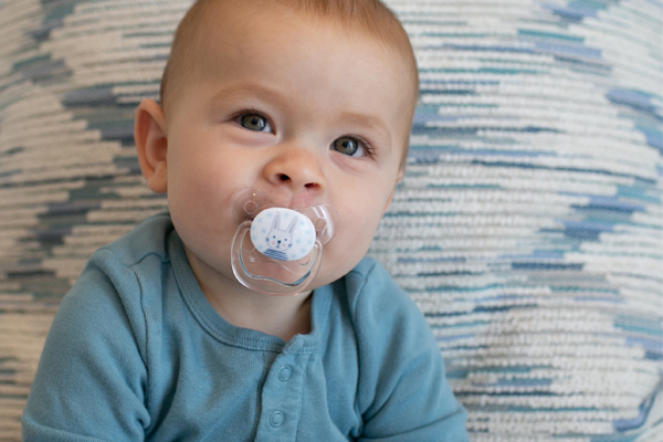 El uso del chupete en bebés y niños: ¿Es recomendable? ¿Hasta