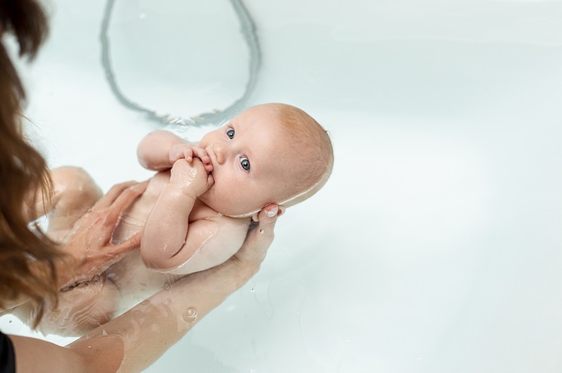 baño-bebe-800x532